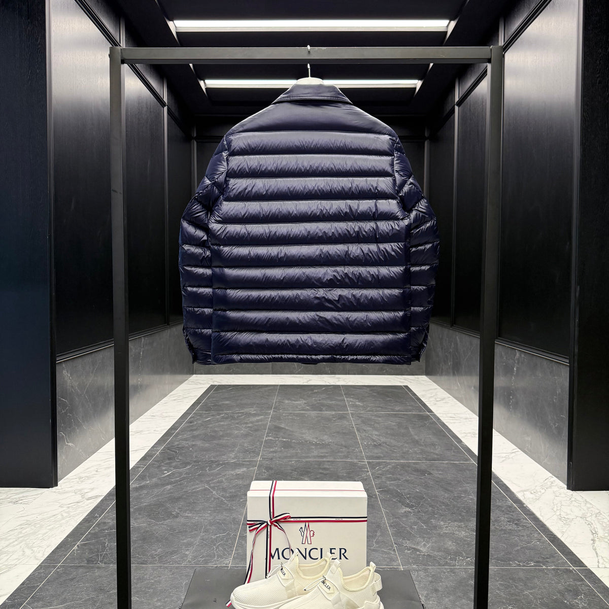 MONC CHAMBLY JACKET