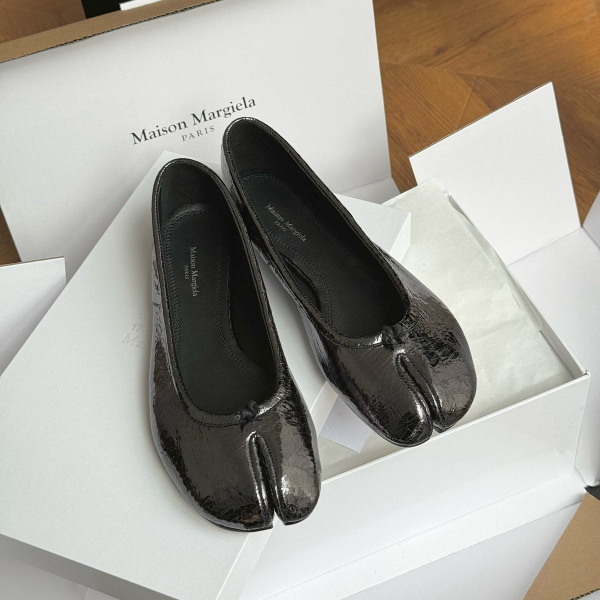 MAISON M TABI BALLET FLATS