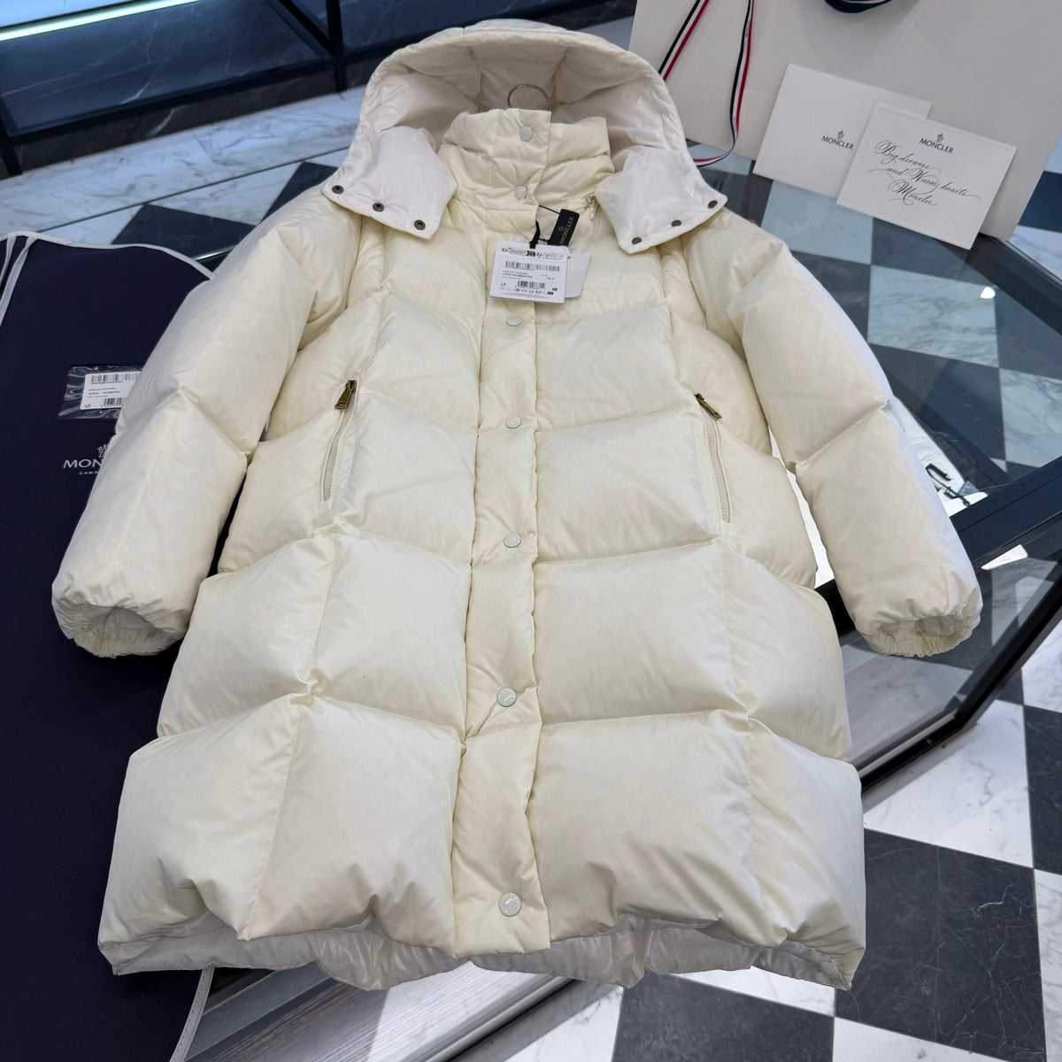 MONC LITTE COAT