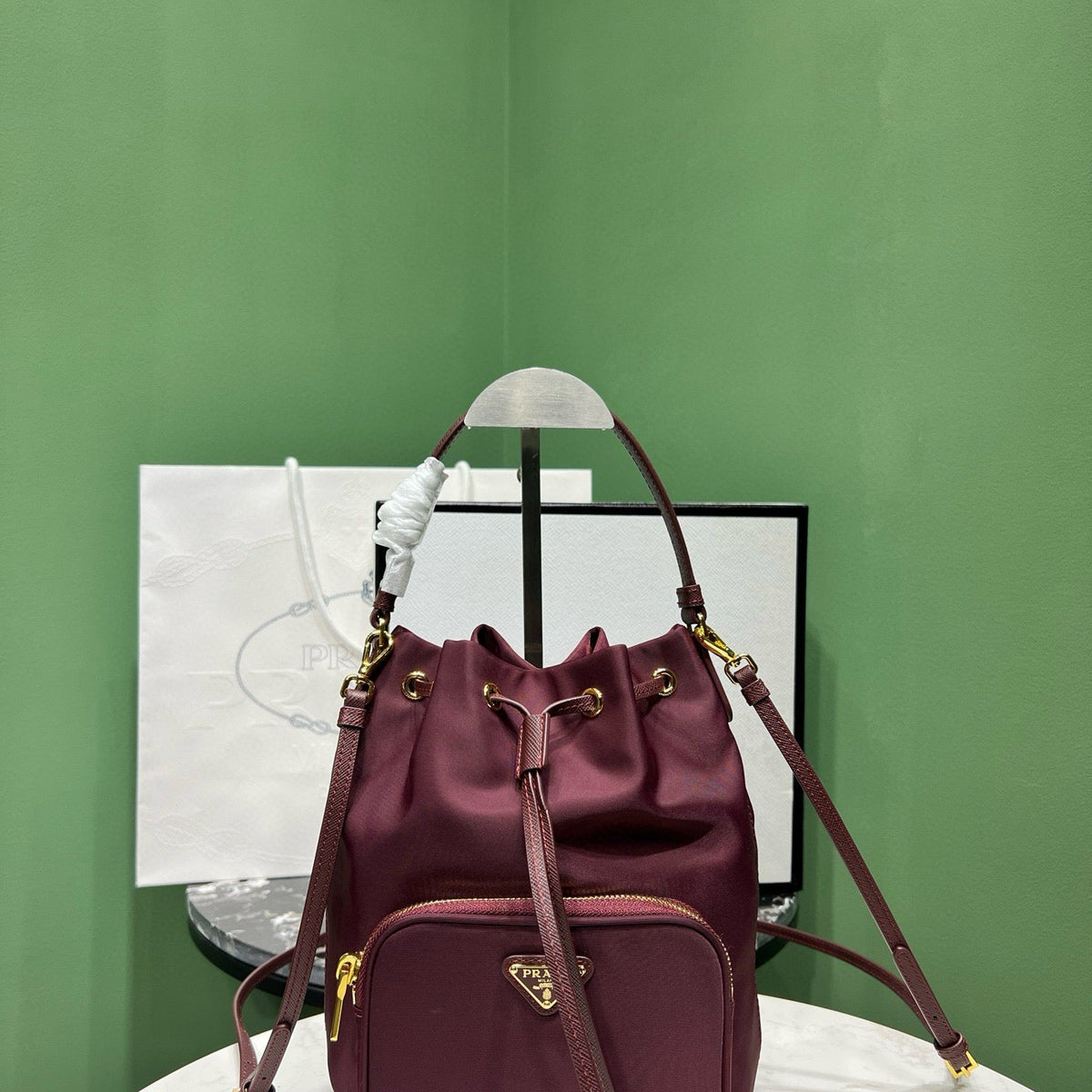 PD DUET RE-NYLON BUCKET BAG