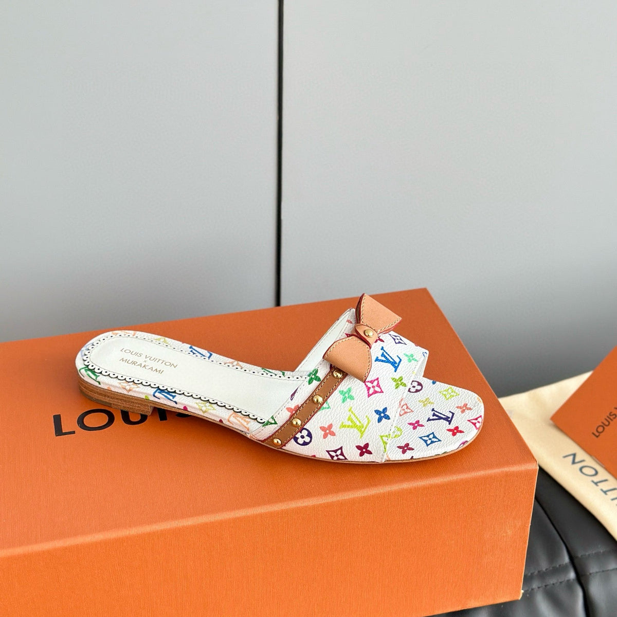LOU MULES