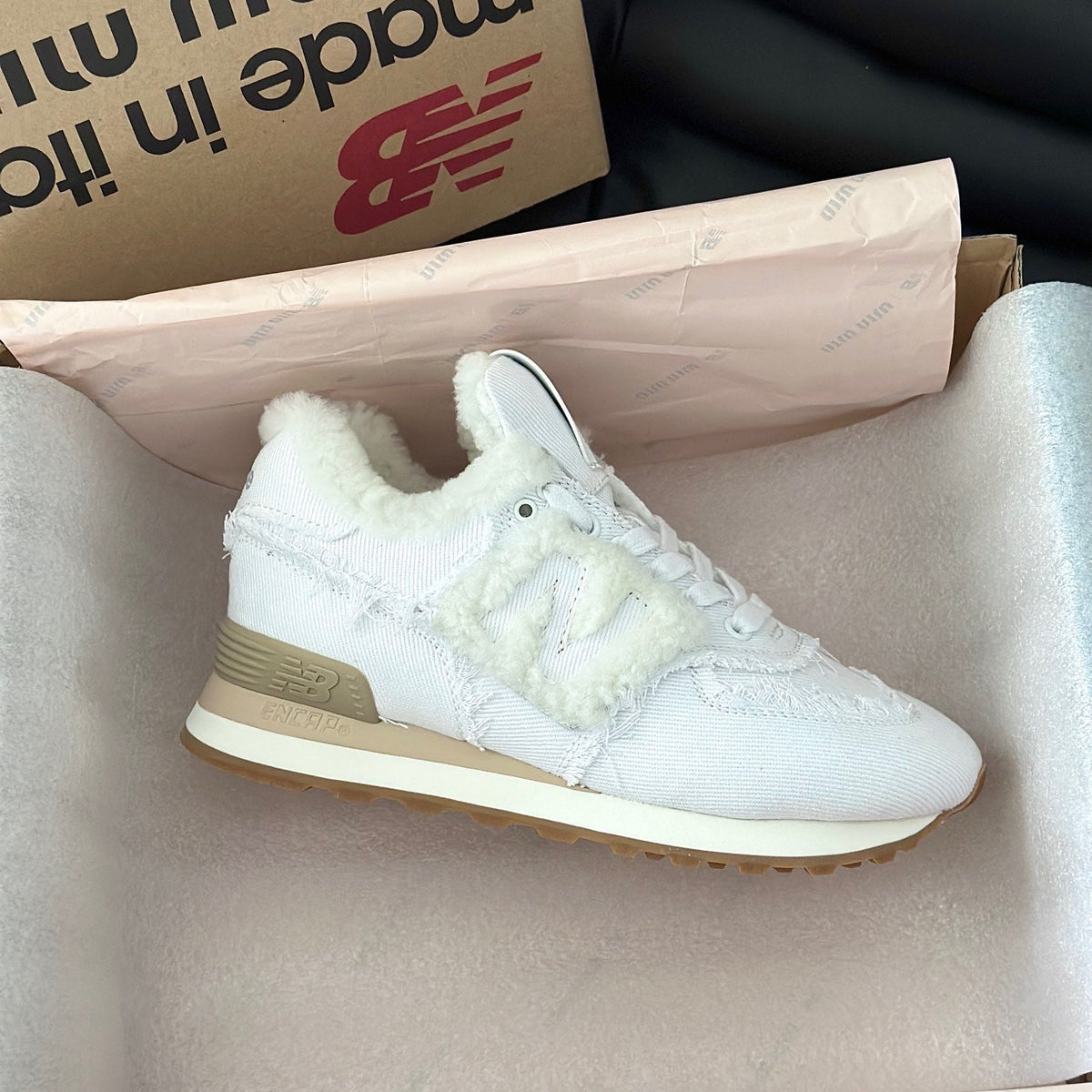 MIU M x NEW BALANCE TRAINERS