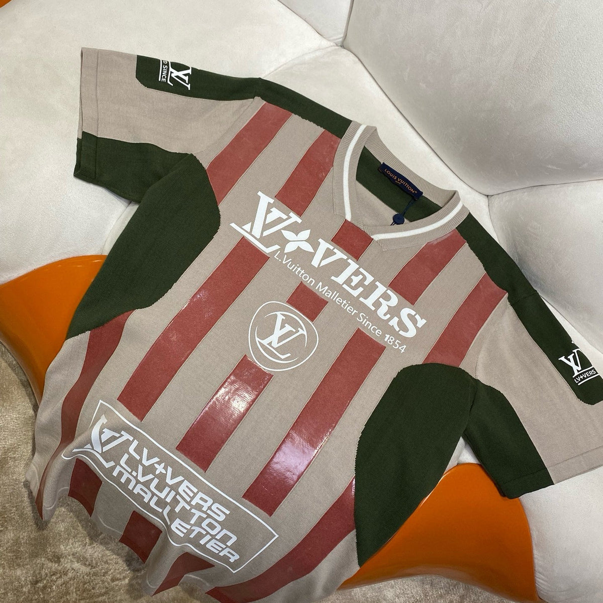 LOU T-SHIRT