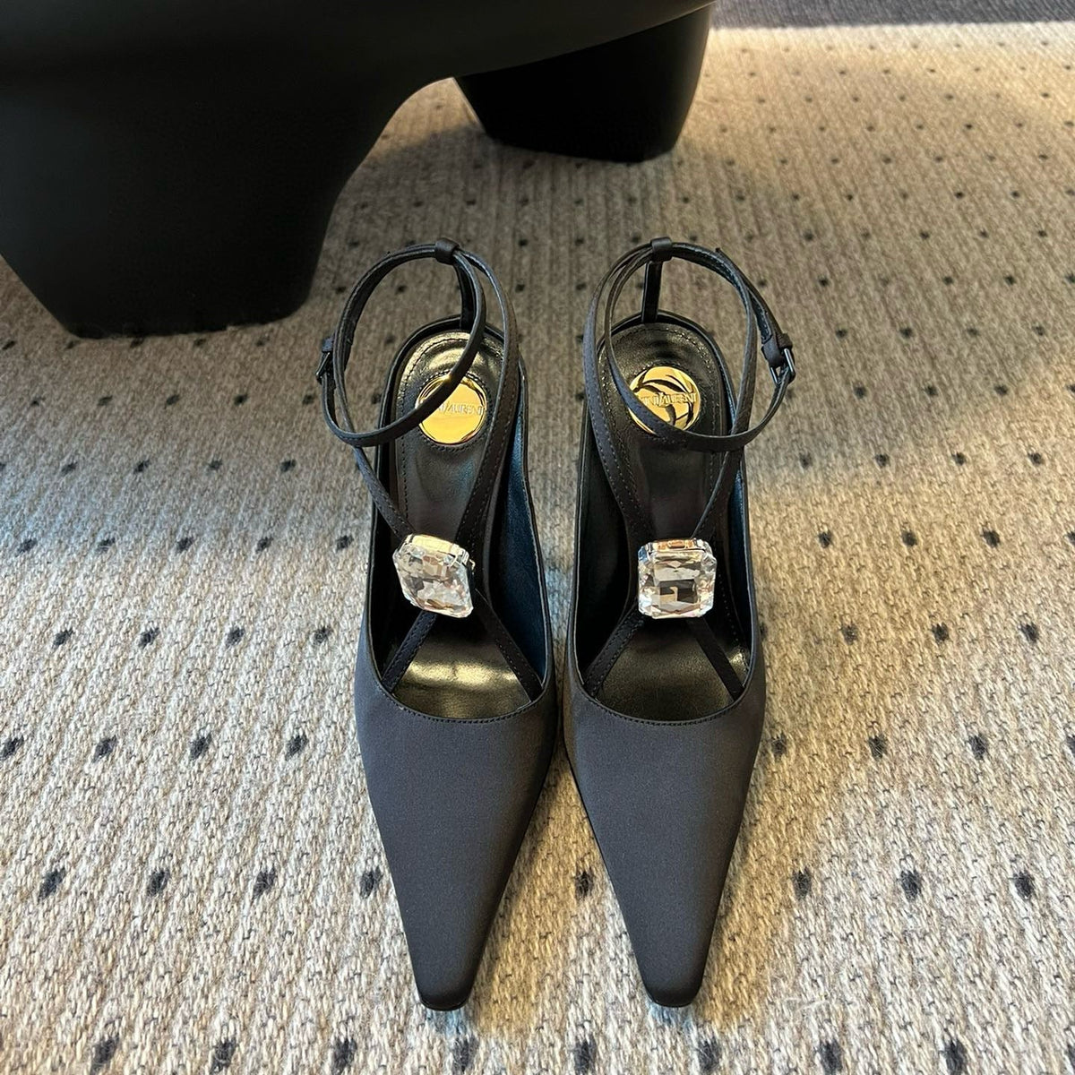 SL HEELS