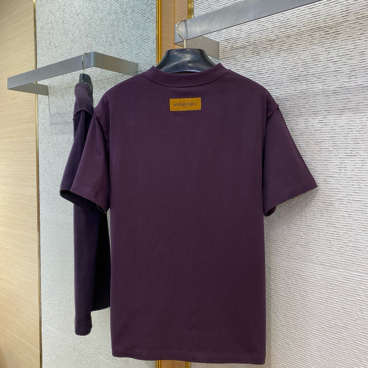 LOU T-SHIRT