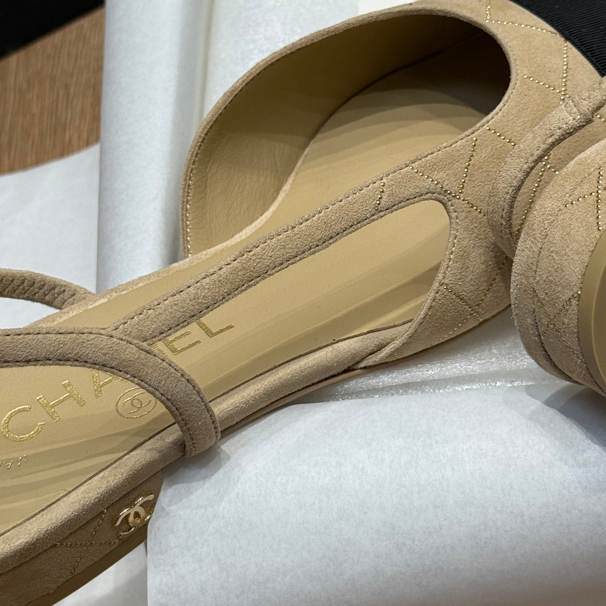 CC SLINGBACK PUMPS