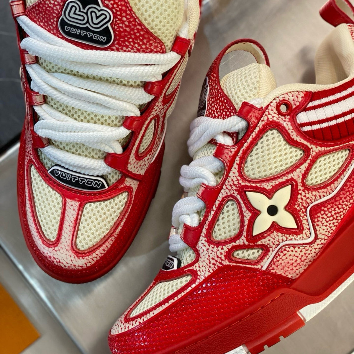 LOU TRAINERS