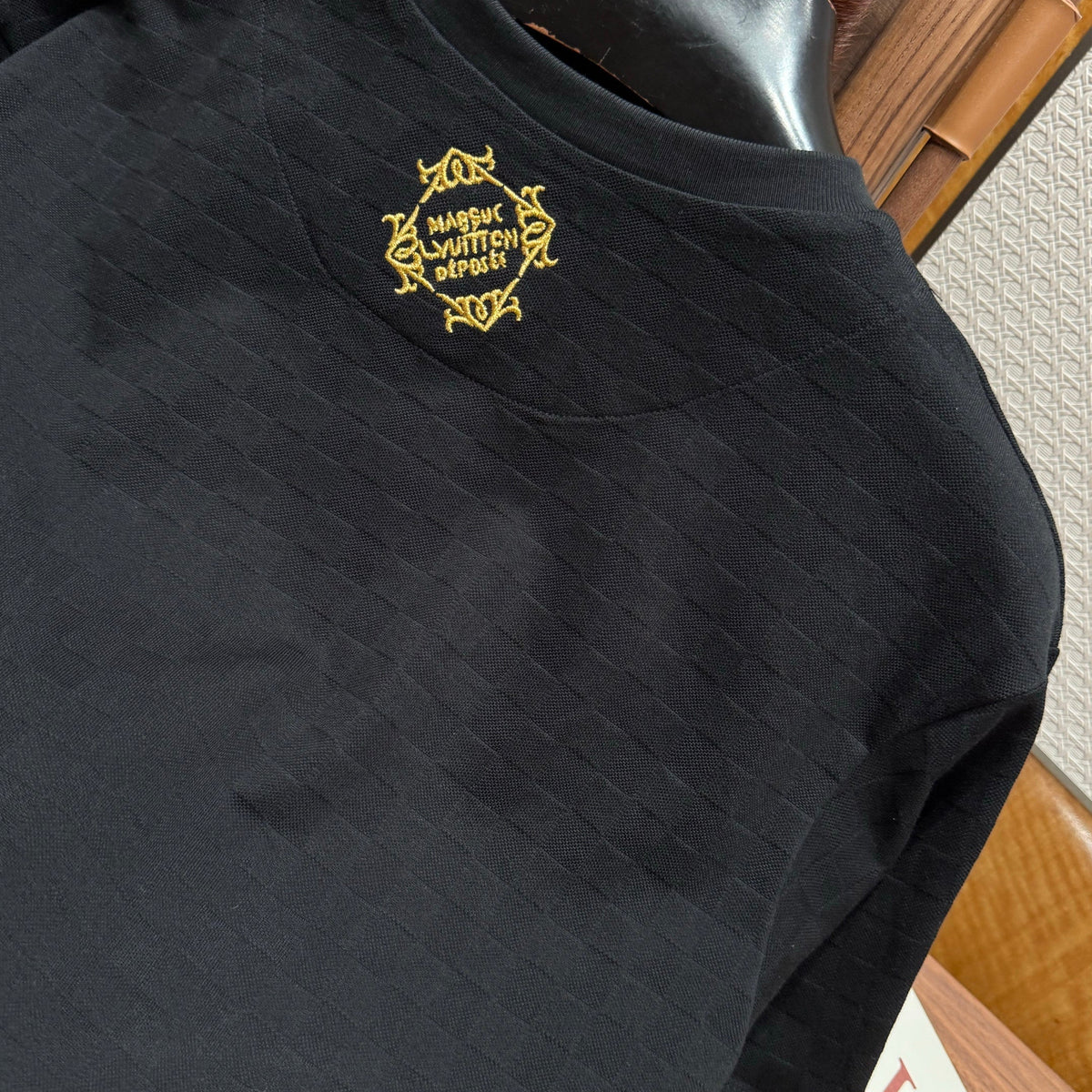 LOU T-SHIRT
