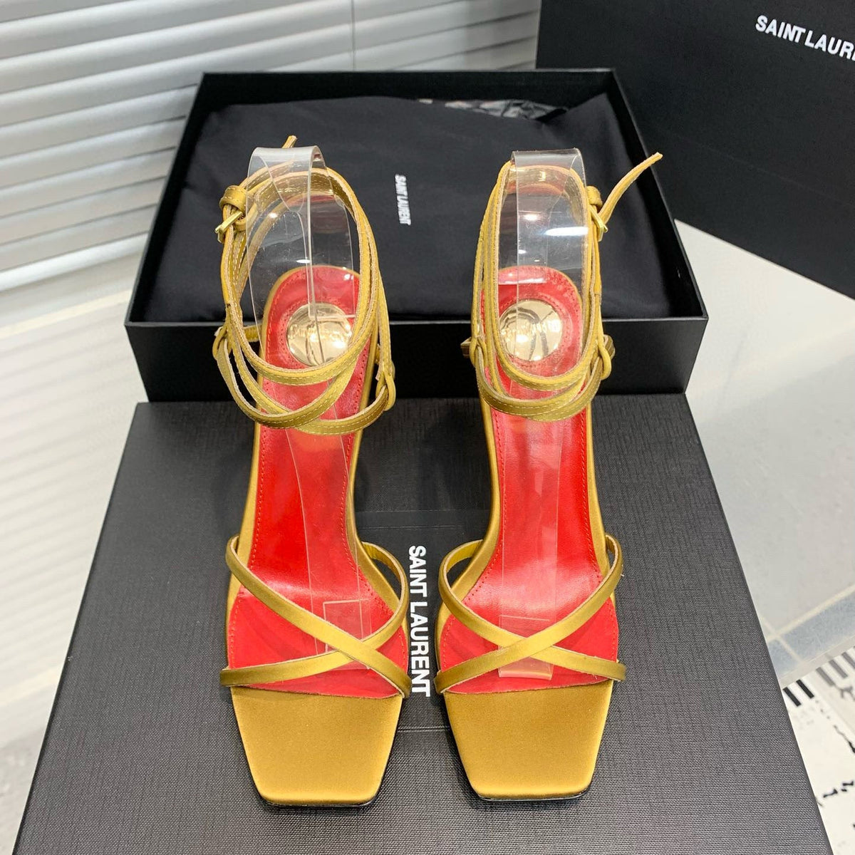 SL HEELS