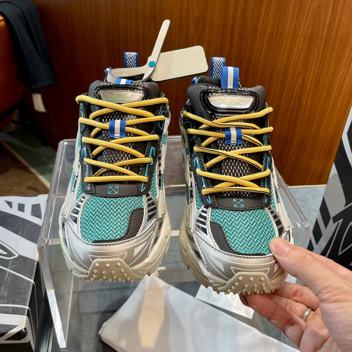 OFF W x VIRGIL ABLOH TRAINERS