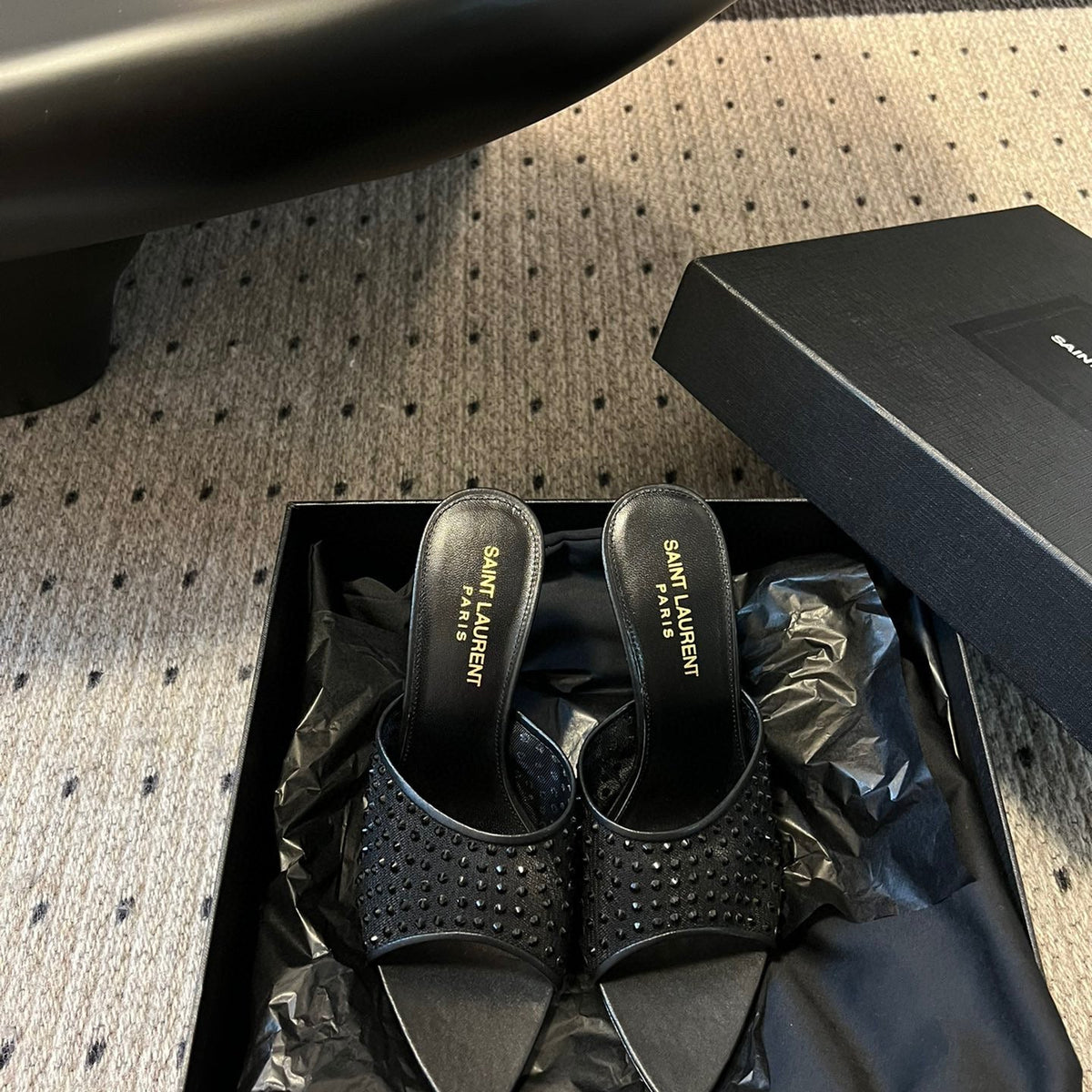 SL HEELS
