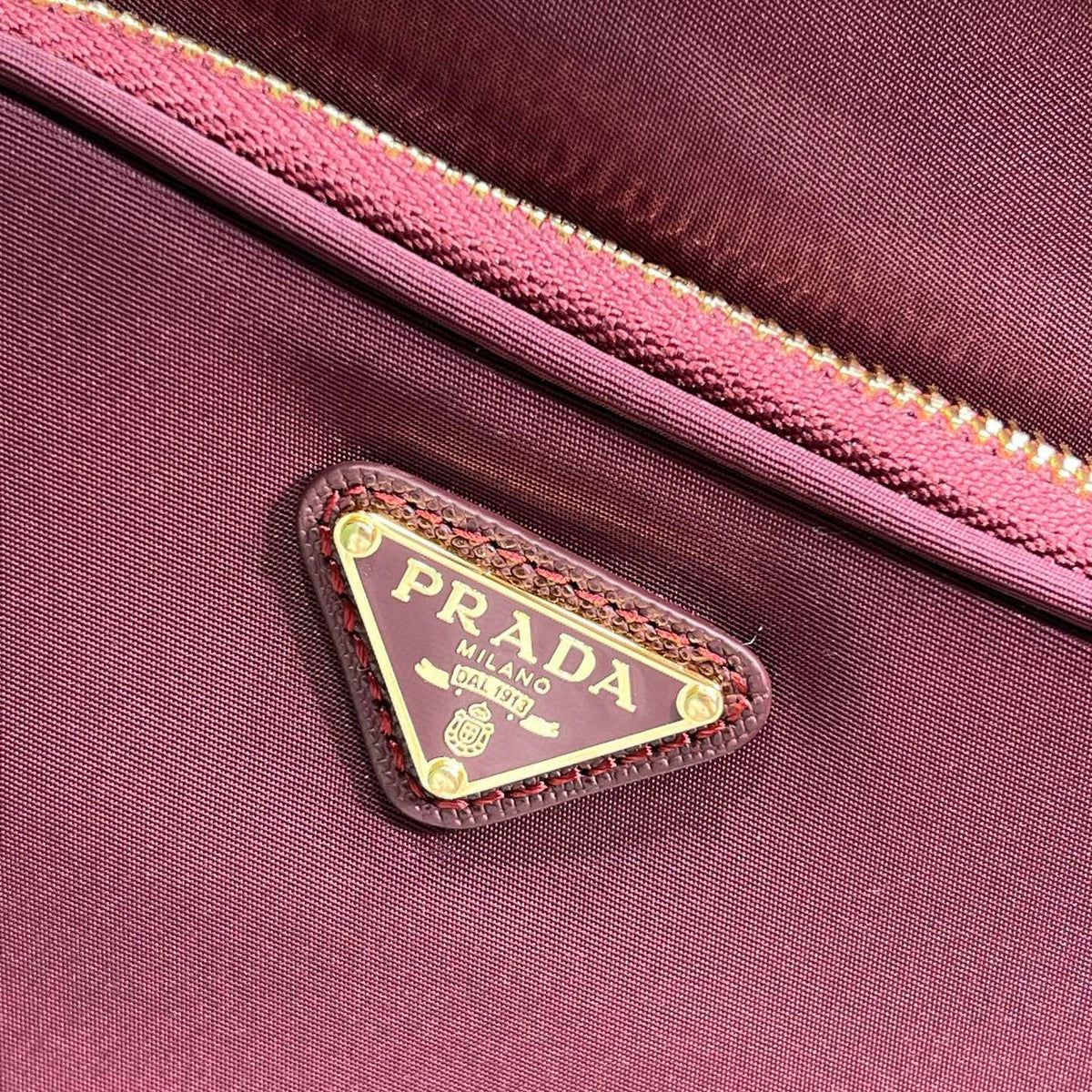 PD DUET RE-NYLON BUCKET BAG