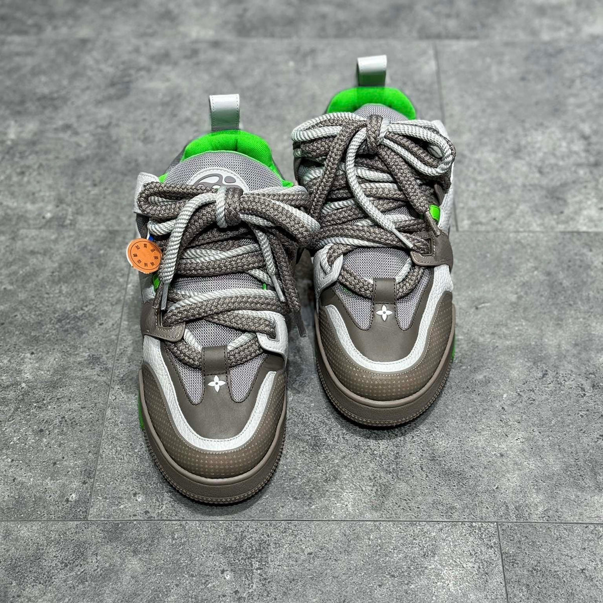 LOU TRAINERS
