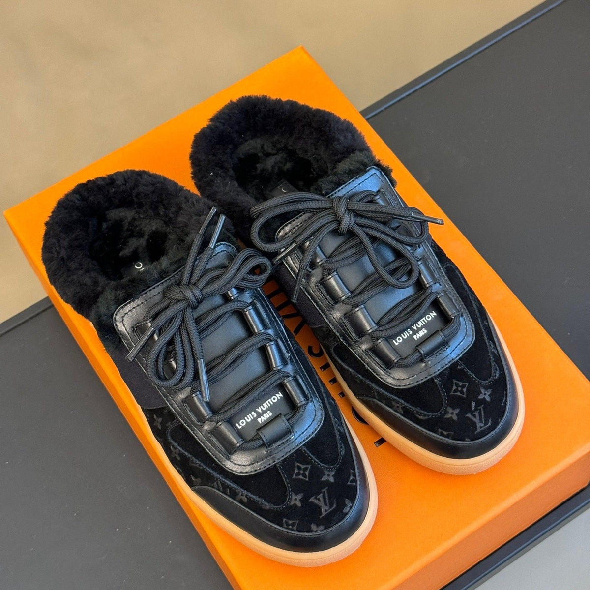 LOU OPEN BACK SNEAKERS