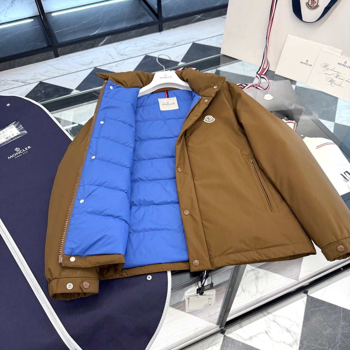 MONC EPINE JACKET