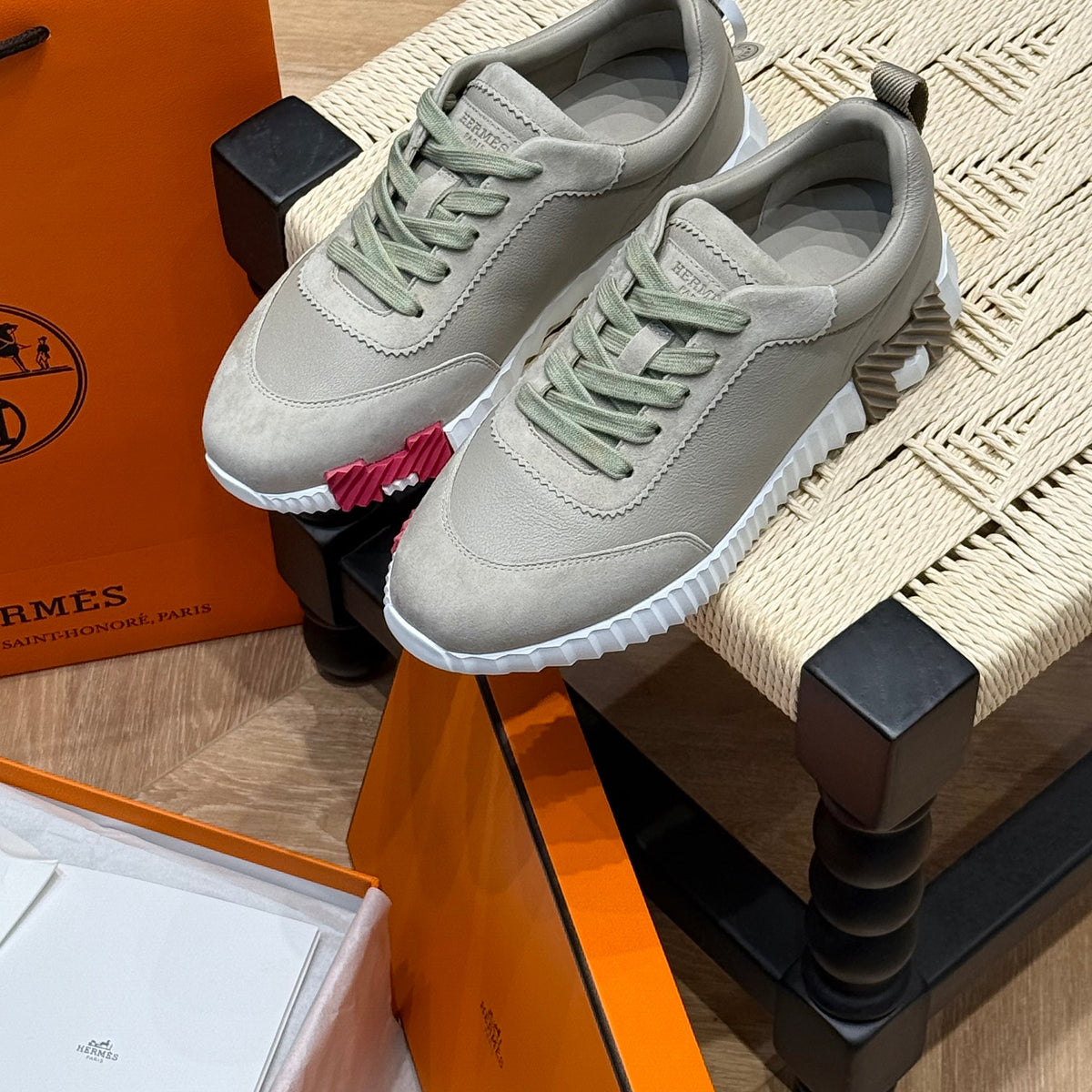 HERM BOUNCING SNEAKER