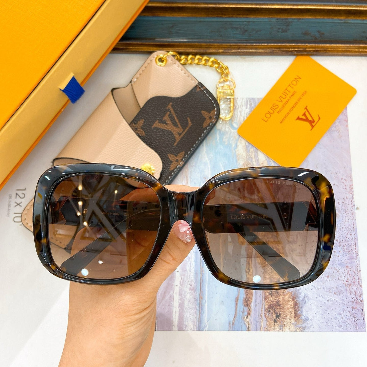LOU SUNGLASSES