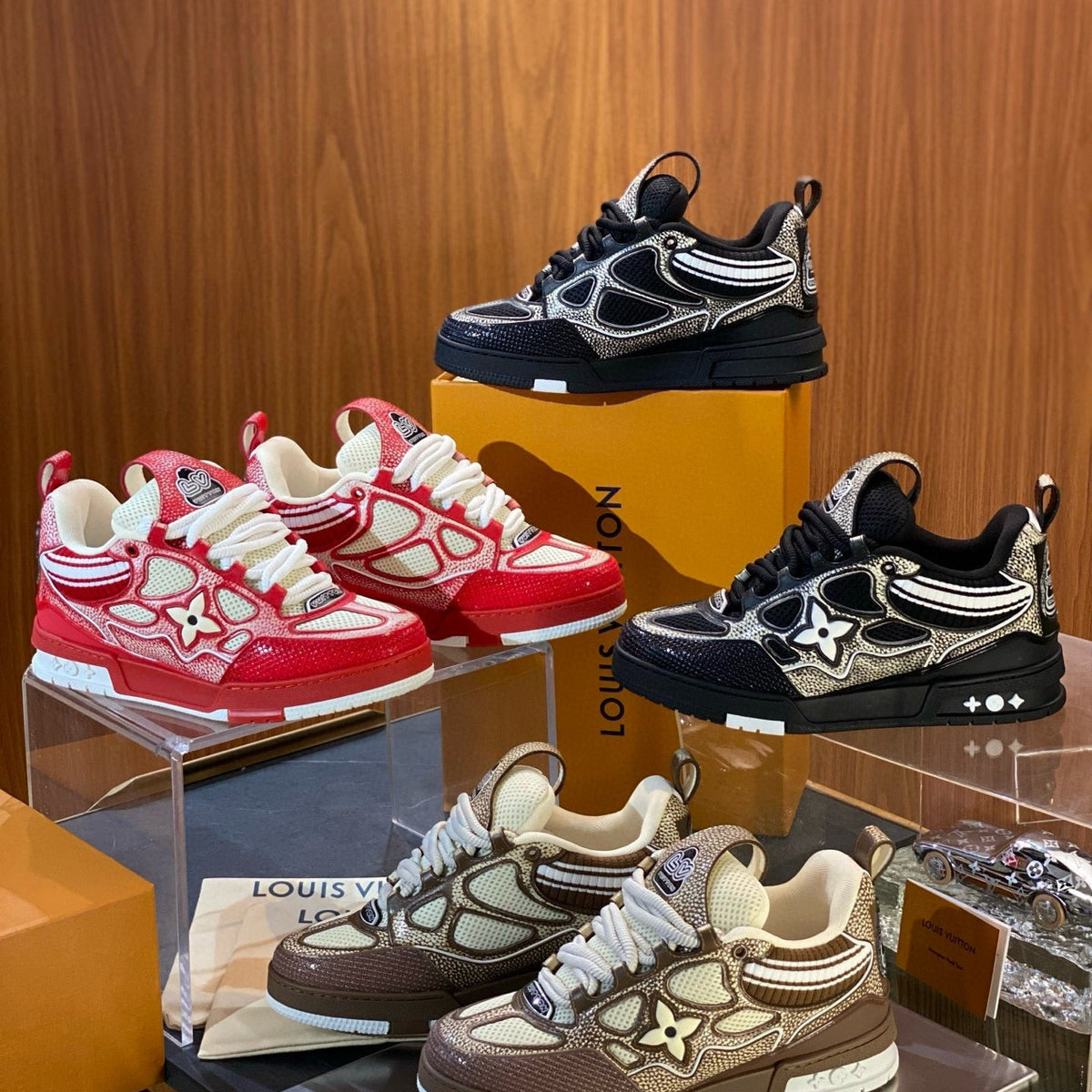 LOU TRAINERS