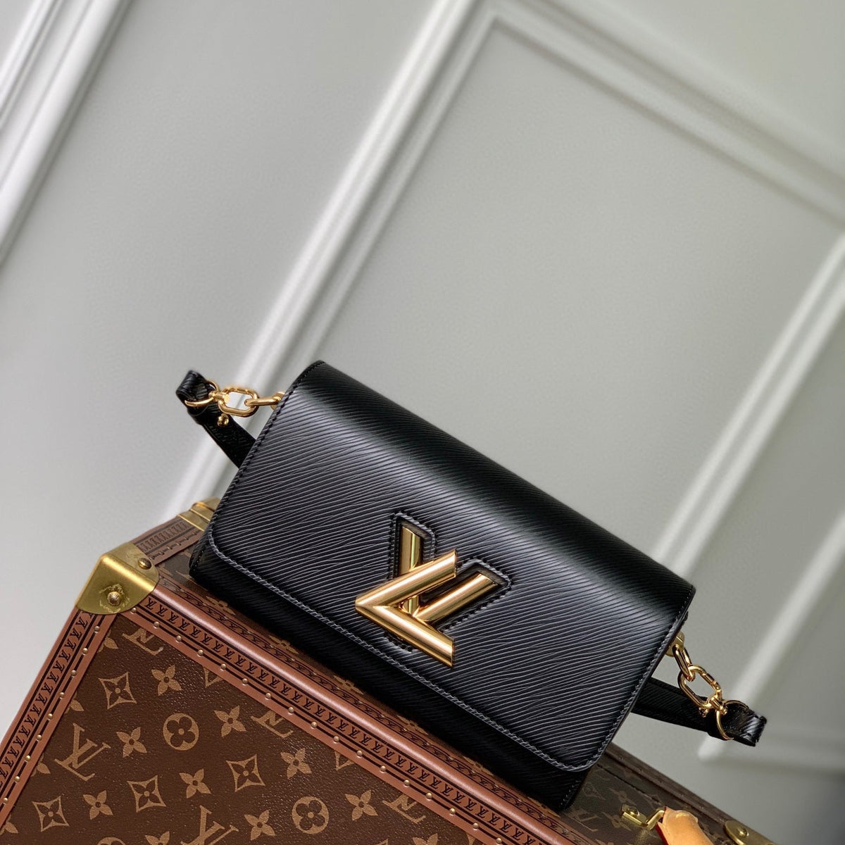 LOU TWIST WEST BAG