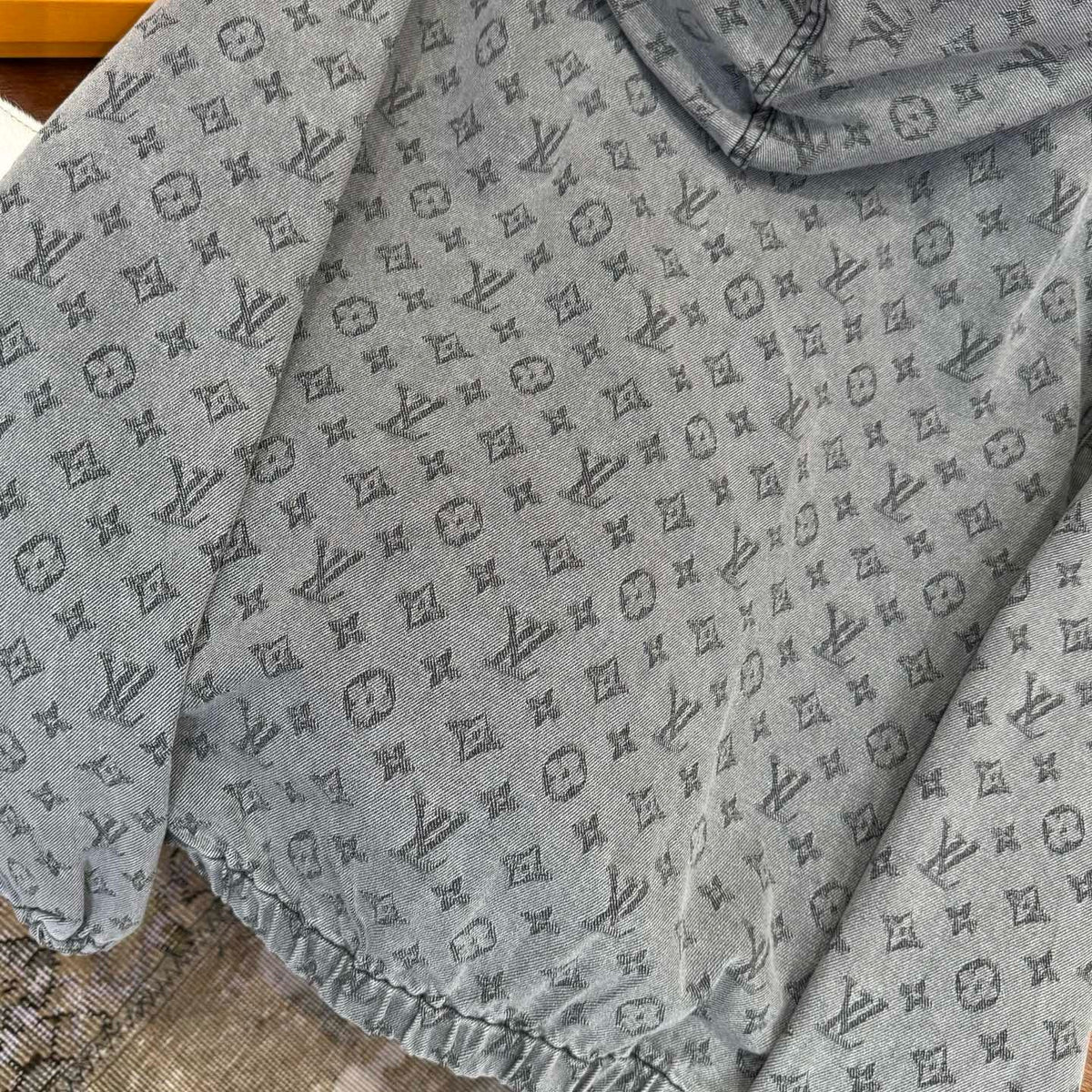 LOU DENIM JACKET