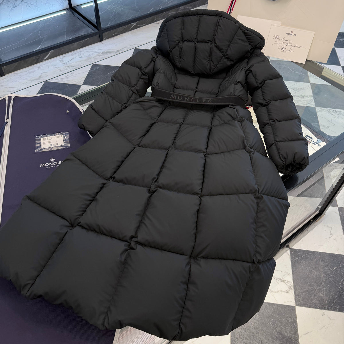 MONC FAUCON COAT