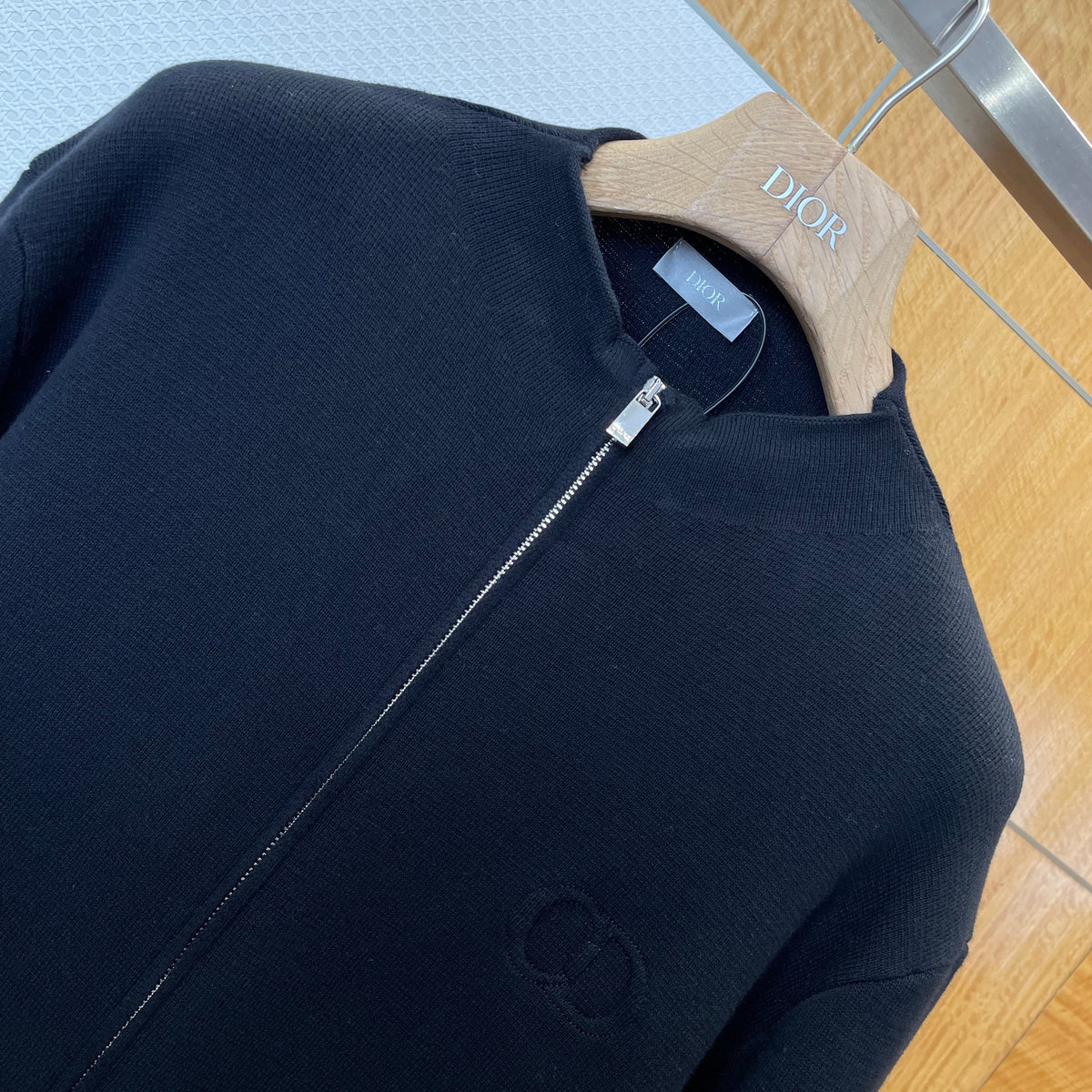 CD JUMPER