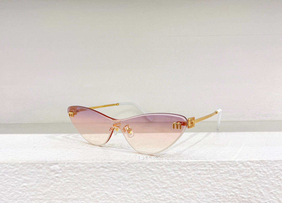 MIU M SUNGLASSES