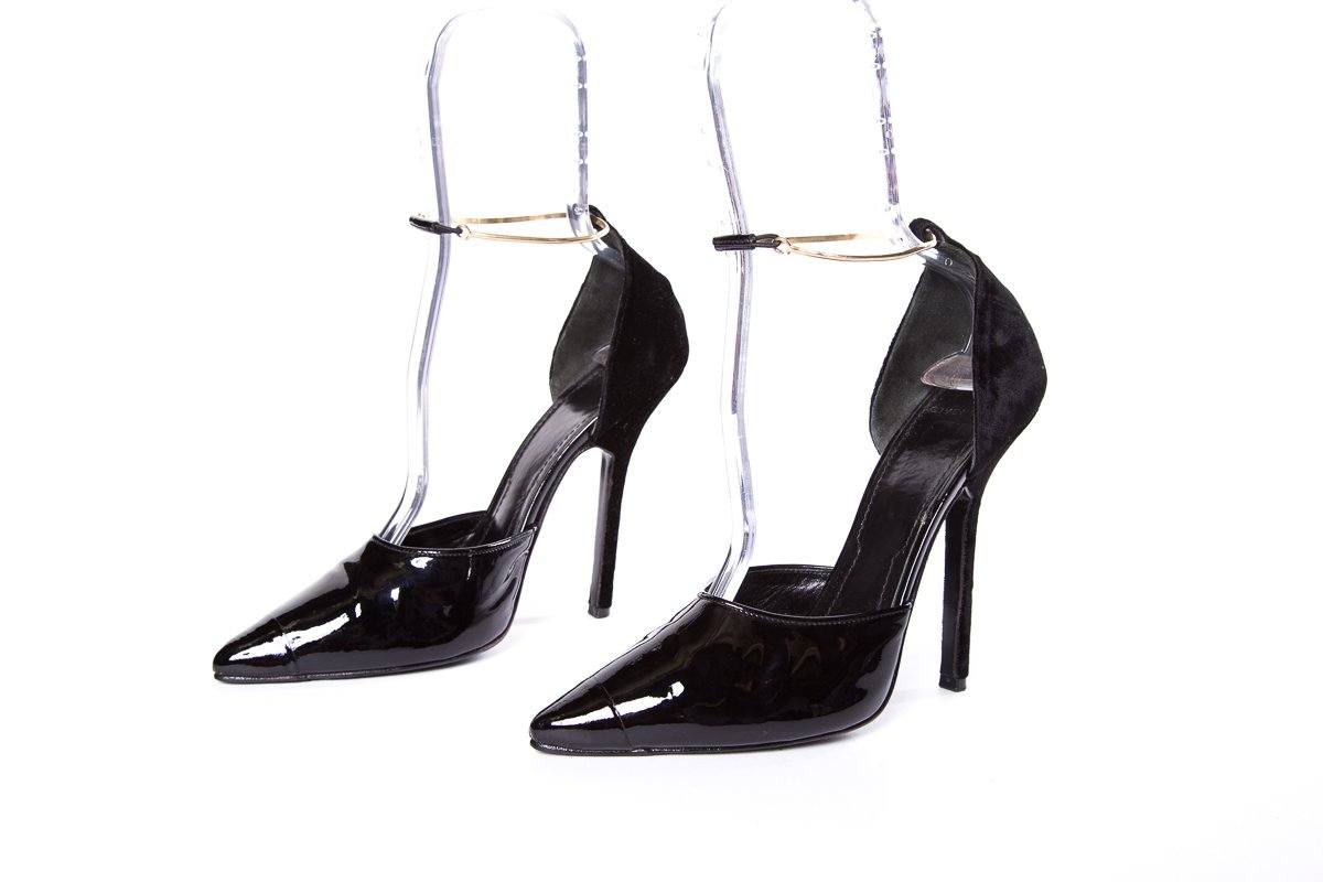 Givenchy Black Pointed Toe Pumps SZ 39 Sale