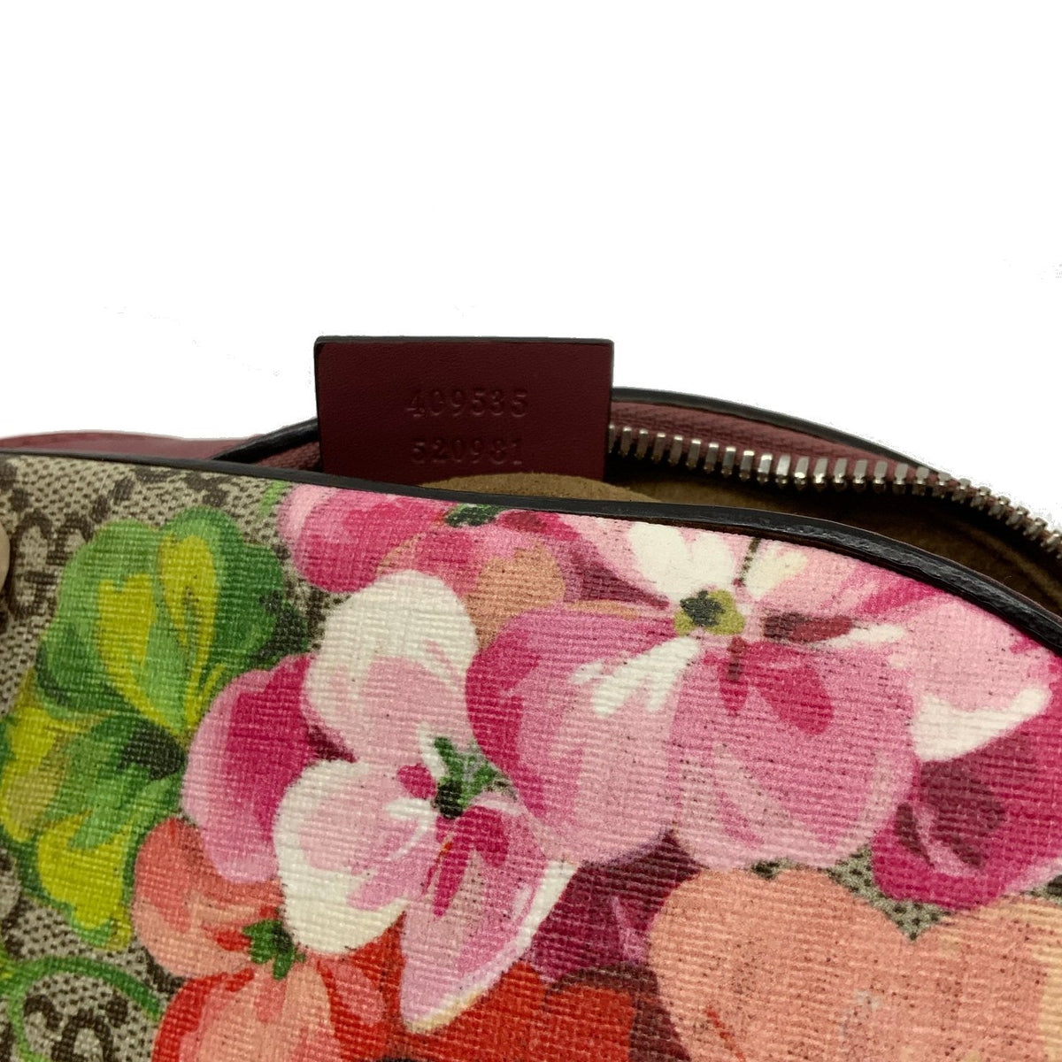 Gucci Blooms GG Supreme Mini Chain Crossbody Bag