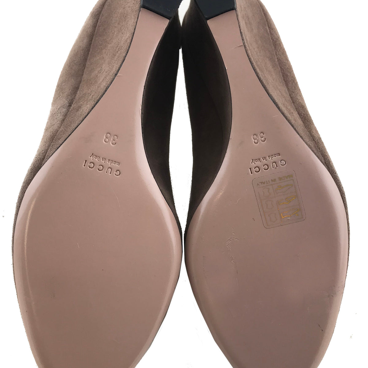 Gucci Suede Wedge Pump Mauve Size 8