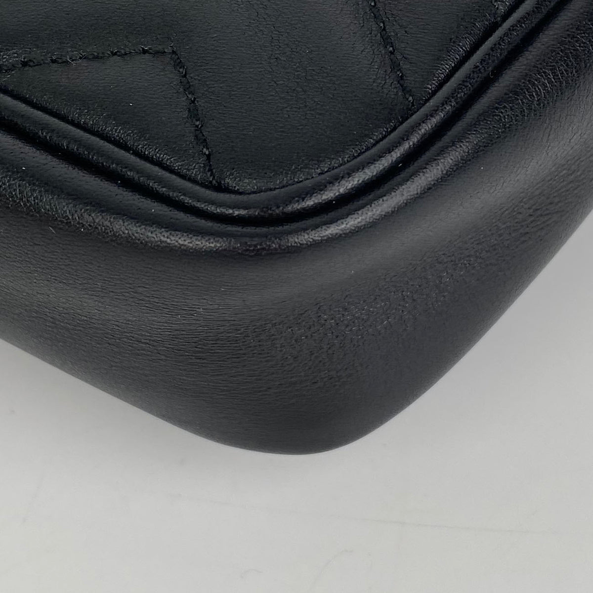 Gucci Black Super Mini Marmont Bag