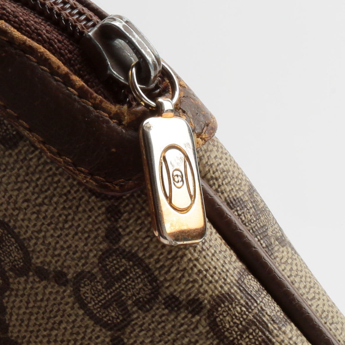 GUCCI Vintage GG Plus Canvas Web Crossbody - FINAL SALE OUTLET