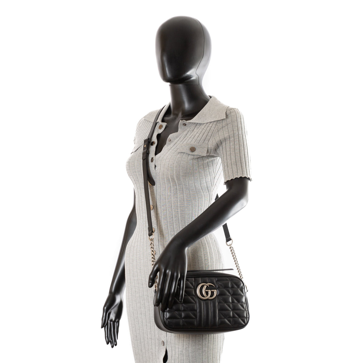 GUCCI GG Marmont Small Shoulder Bag - Black