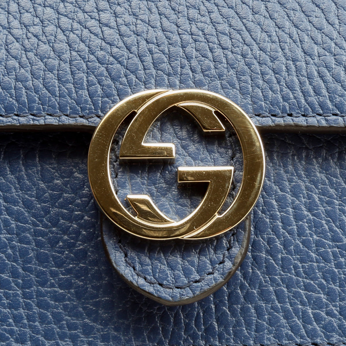 GUCCI Icon Interlocking Wallet on Chain - Blue