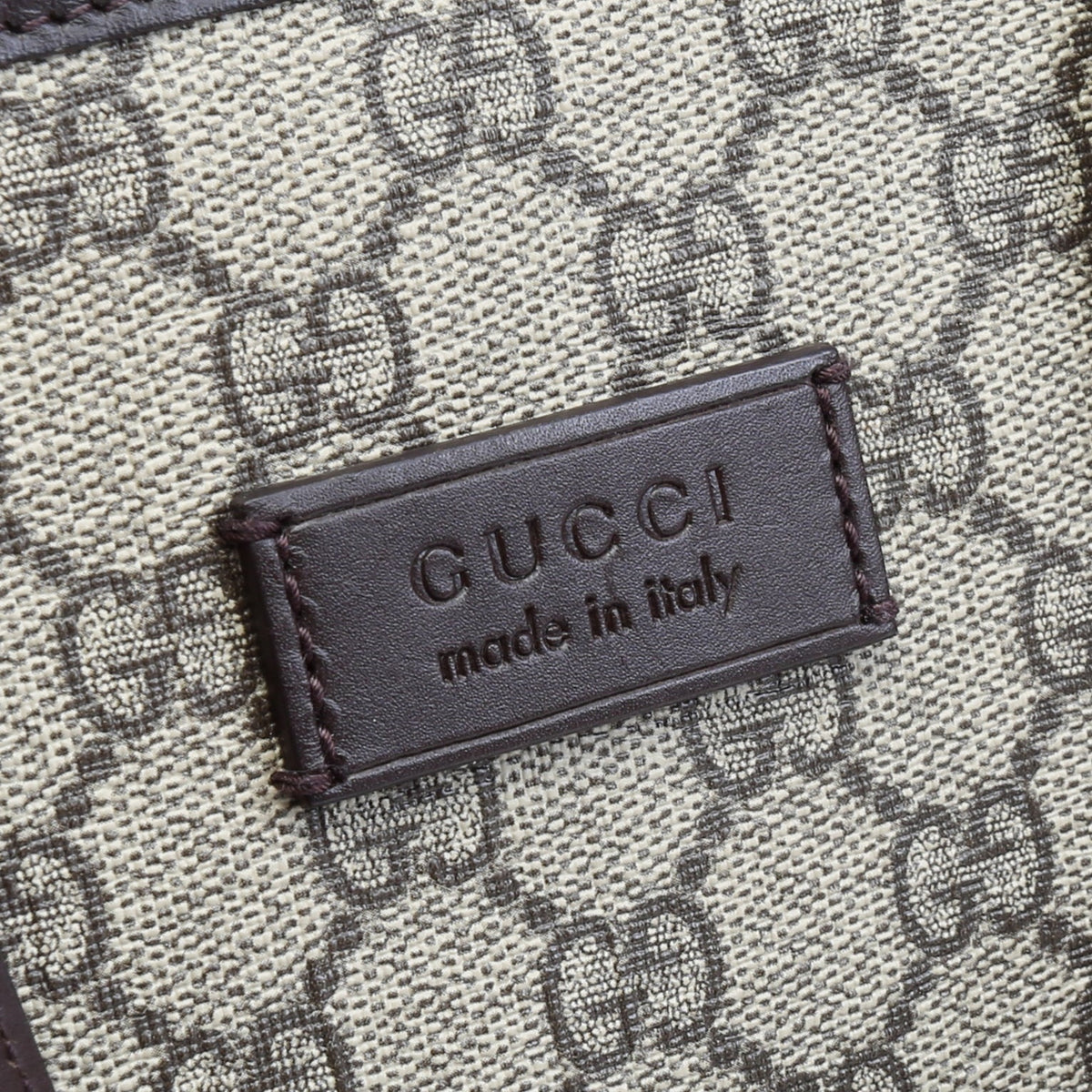 GUCCI GG Supreme Convertible Zip Tote