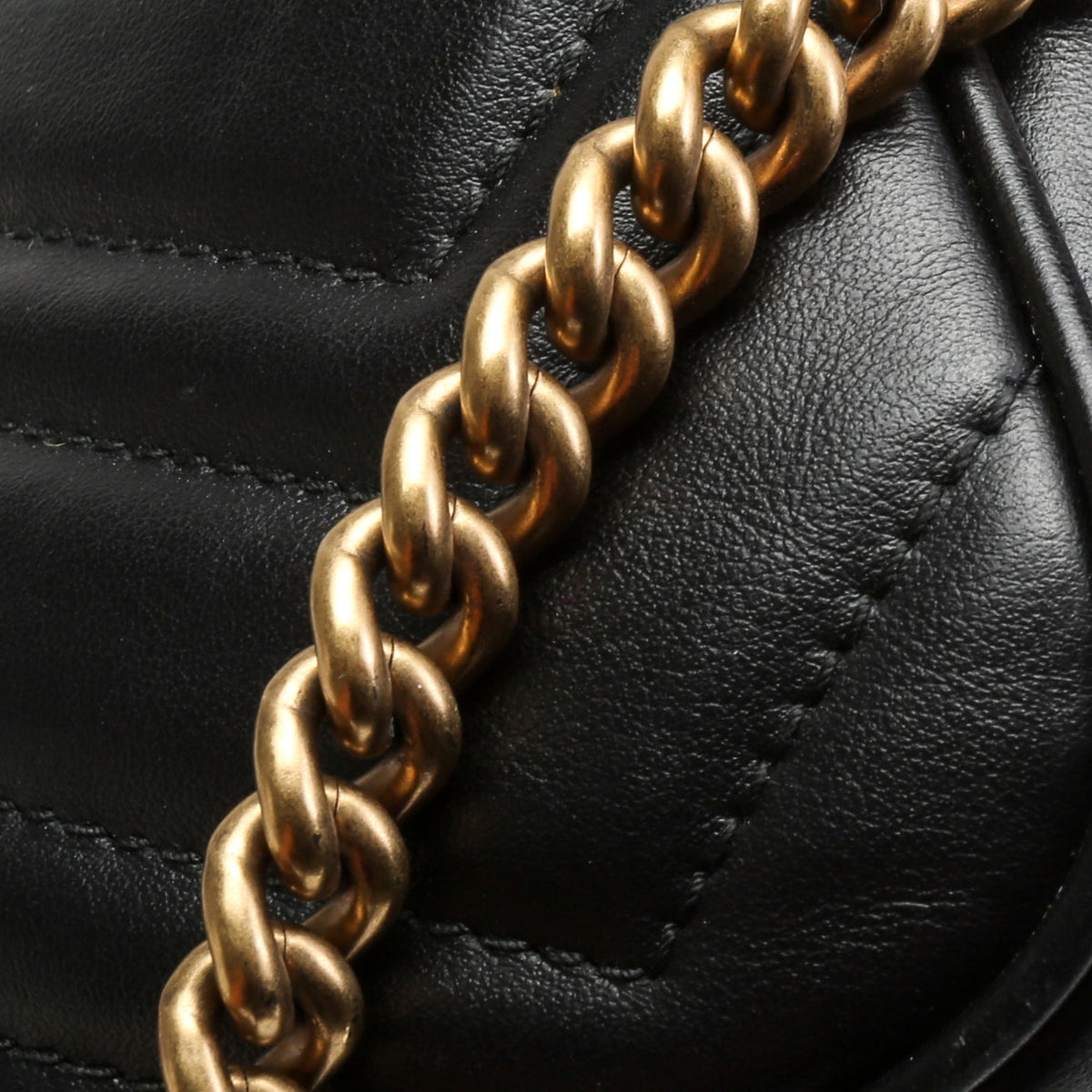 GUCCI GG Marmont Mini Shoulder Bag- Black
