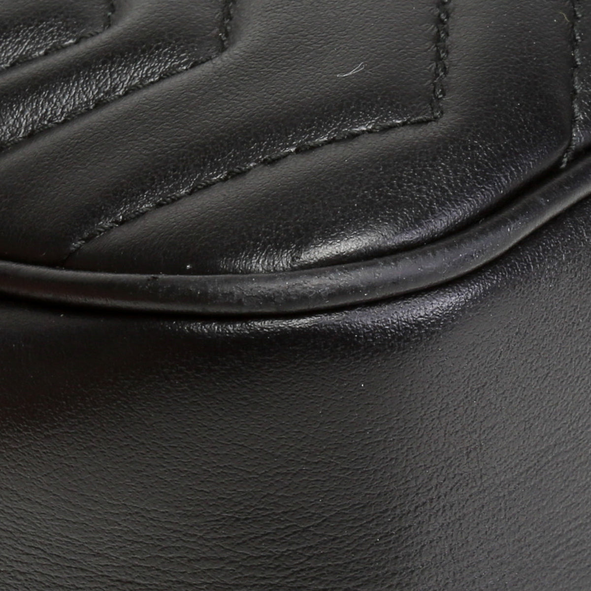GUCCI GG Marmont Mini Shoulder Bag- Black