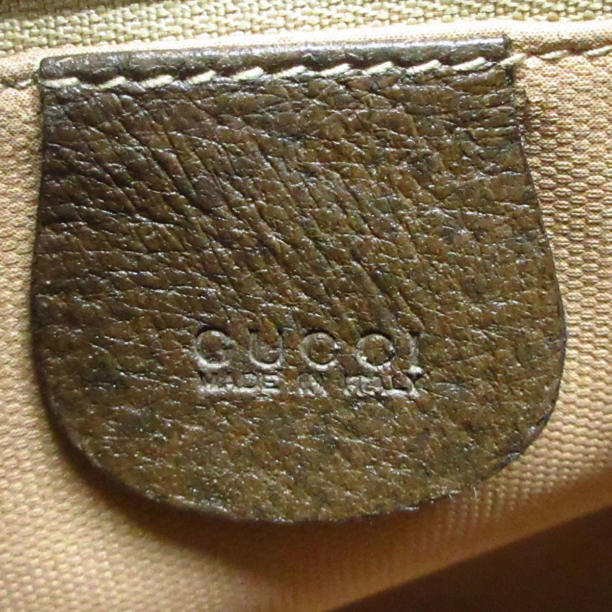GUCCI GG Supreme Crossbody Crossbody Bag
