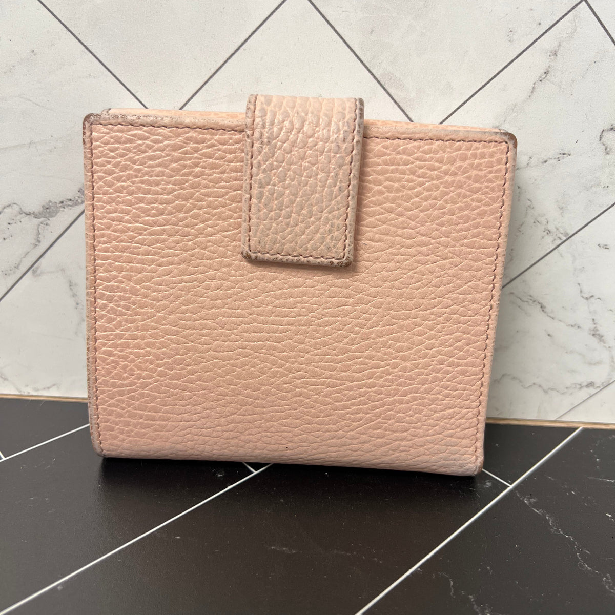 Gucci Pink GG Marmont Leather Compact Wallet