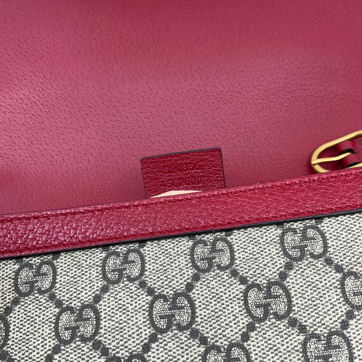 GUCCI GG Supreme Canvas Queen Margaret Shoulder Bag