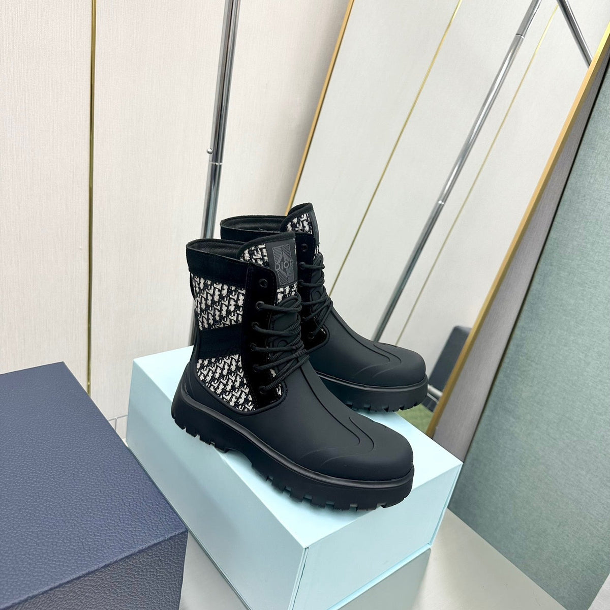 SE1211 DR D-Major Ankle Boot / Size5-10