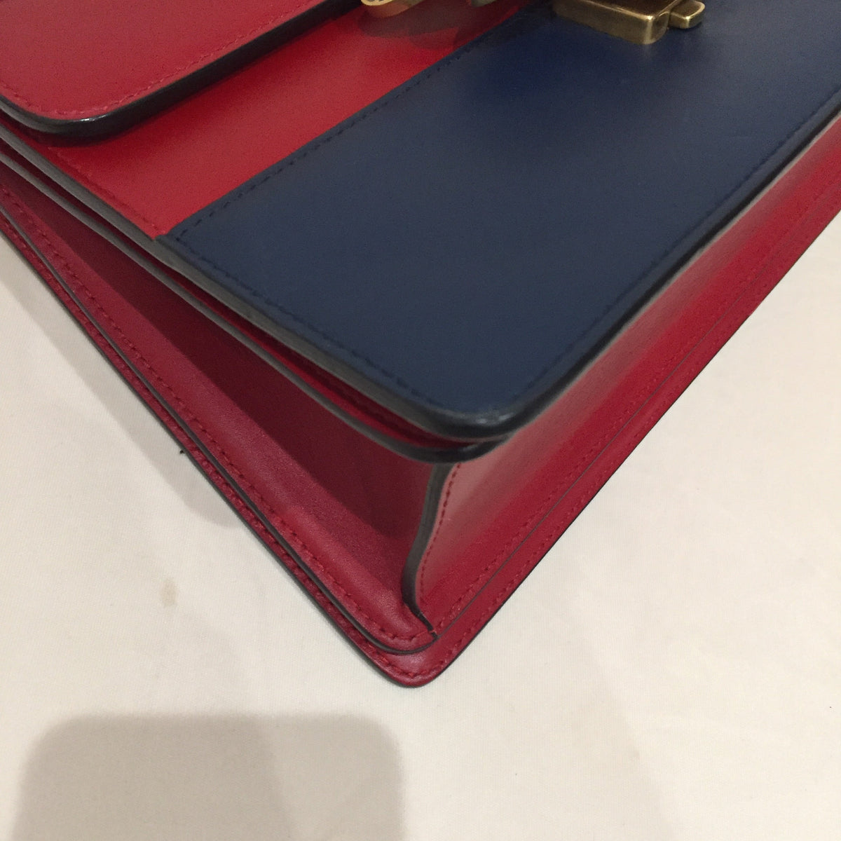 Gucci Tricolor Queens Margaret Bee 2-Ways Top Handle Bag Sku# 71945