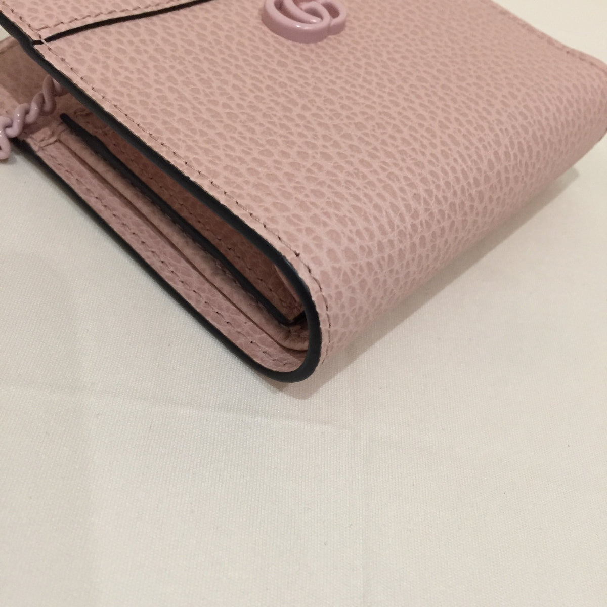 Gucci GG Pink Top Handle Bifold Chain Enamel Wallet Sku# 71982