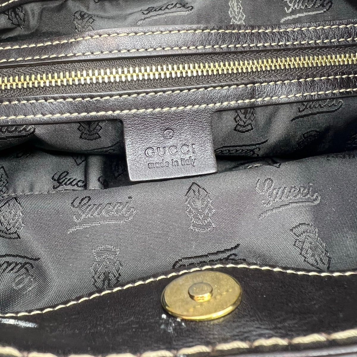 GUCCI Dialux Queen Leather Hobo Bag