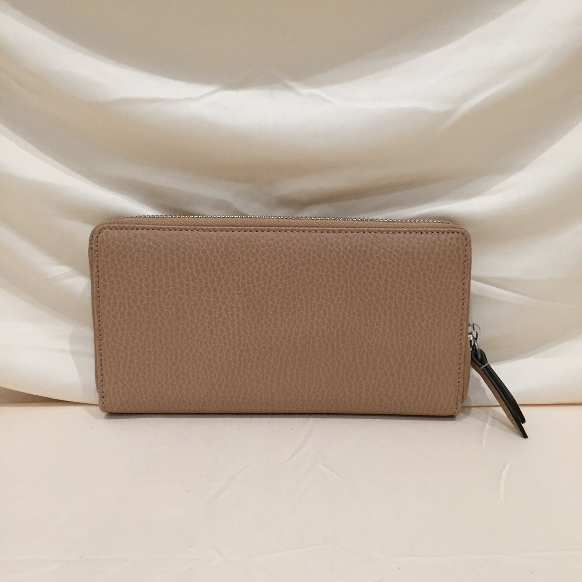 Gucci GG Mocha Beige Leather Zippy Long Wallet Sku# 71975