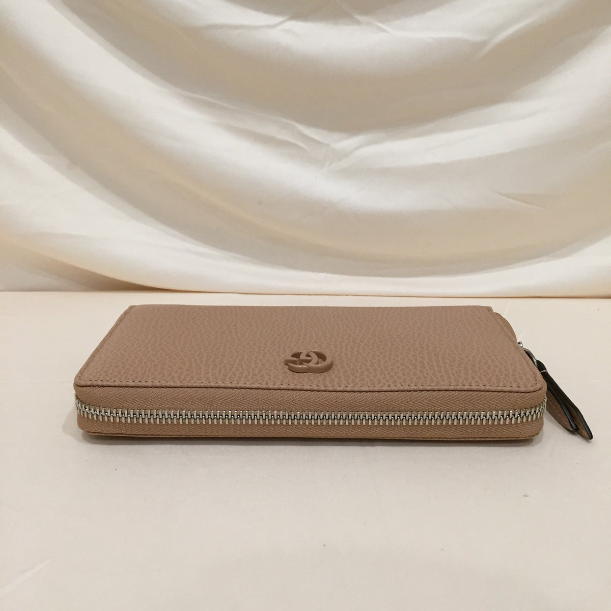 Gucci GG Mocha Beige Leather Zippy Long Wallet Sku# 71975