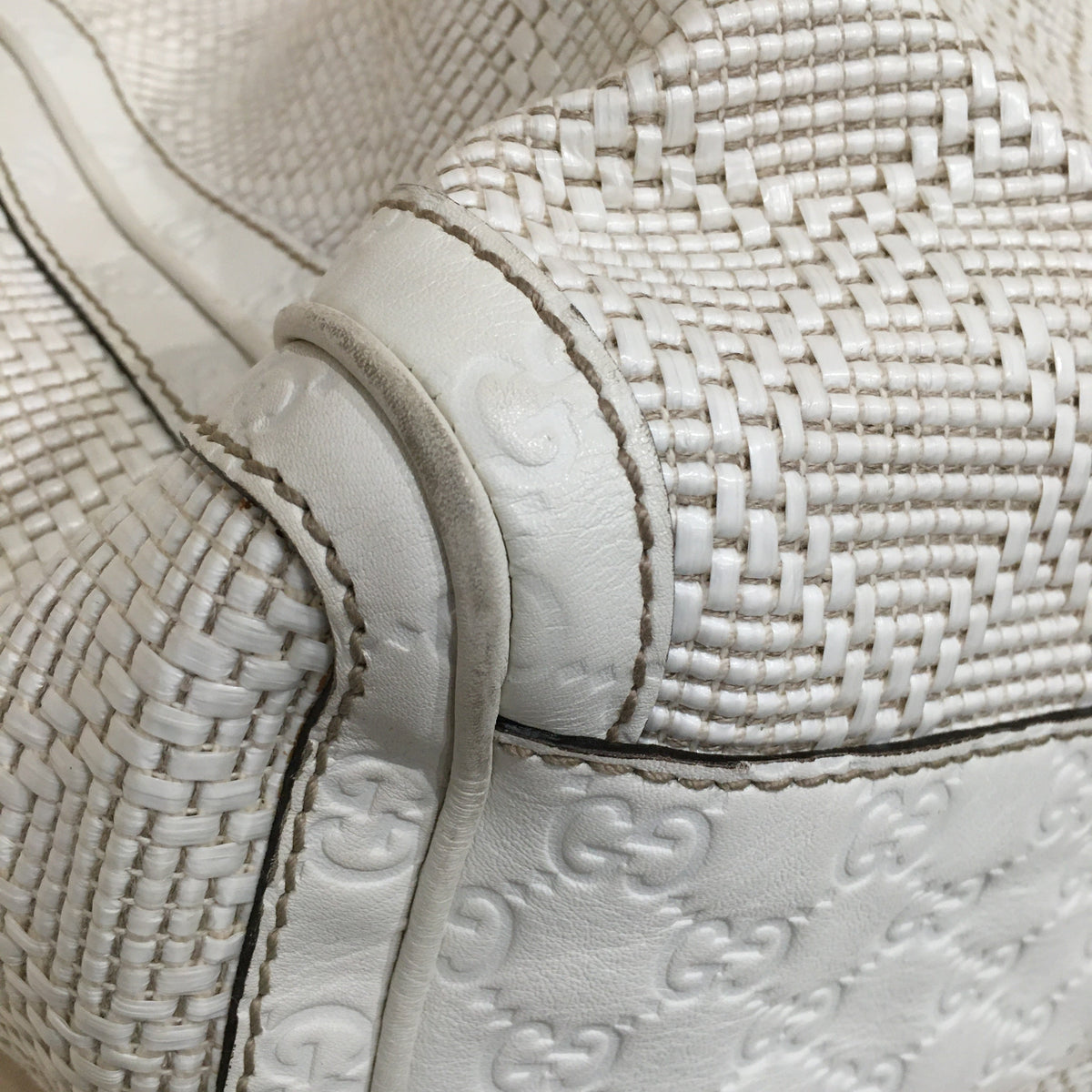 Gucci White Woven Raffia Diamante Sukey Large Tote Sku# 70846