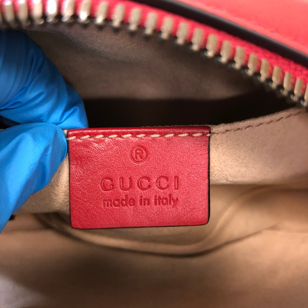 Gucci Red Leather Belt Bag 75/30 Sku# 63743