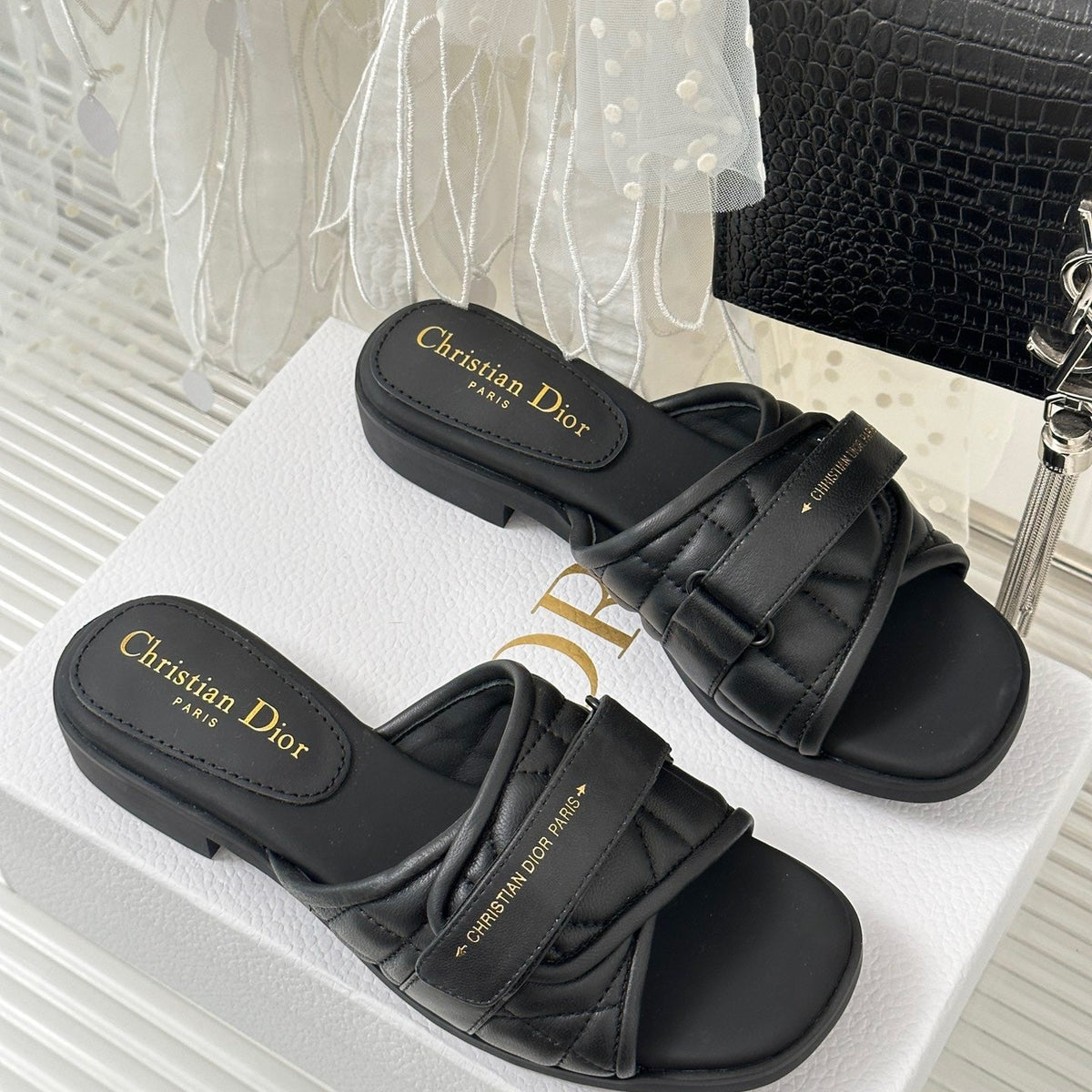 SE1172 Dio(r)evolution Slide / Size5-9