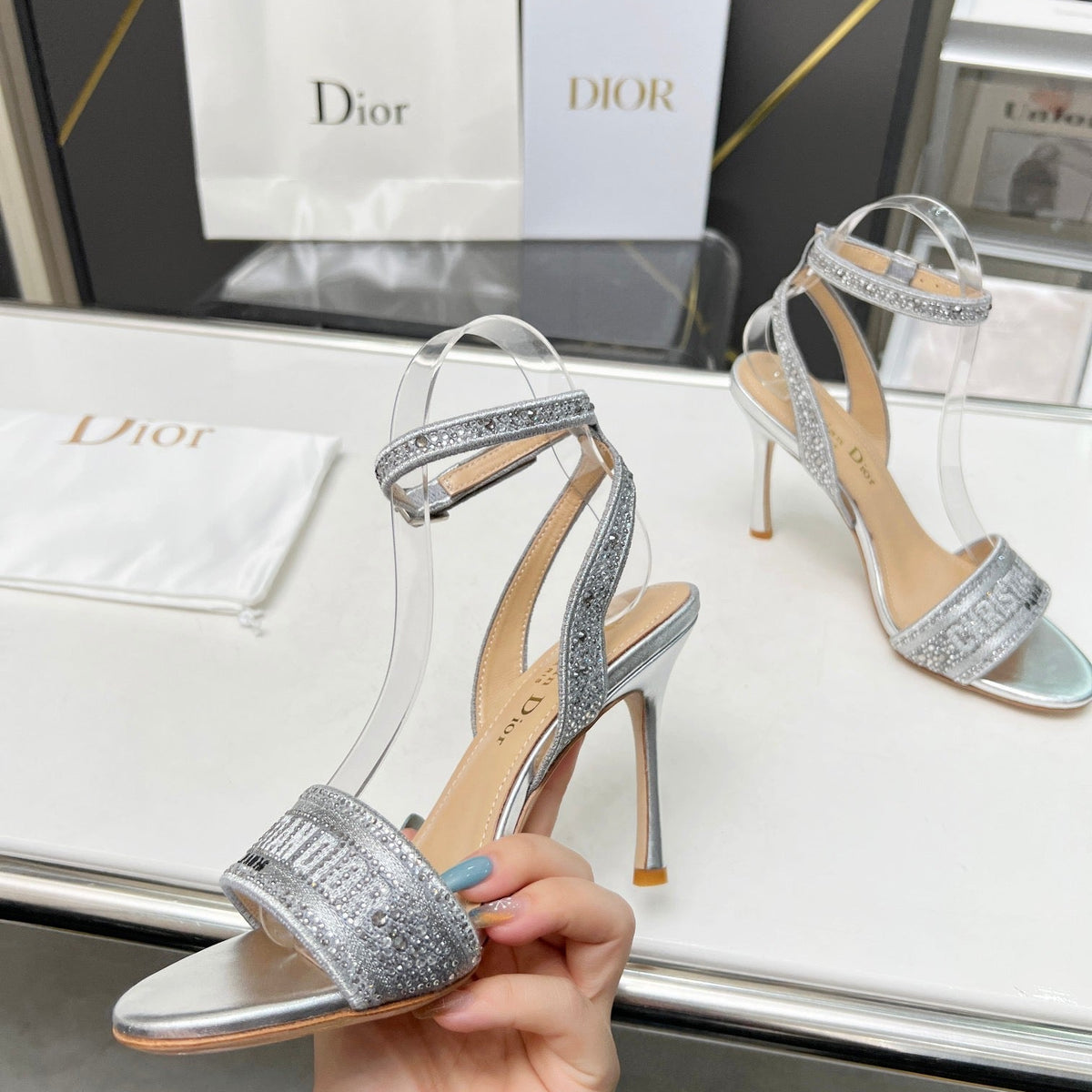 SE1106 DR Dway Heeled Sandal /  Size5-10
